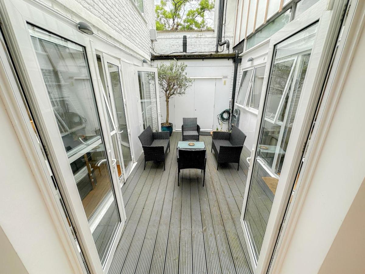 Spacious 3-bedroom Flat In Holloway With Unique Patio With Free Wi-fi